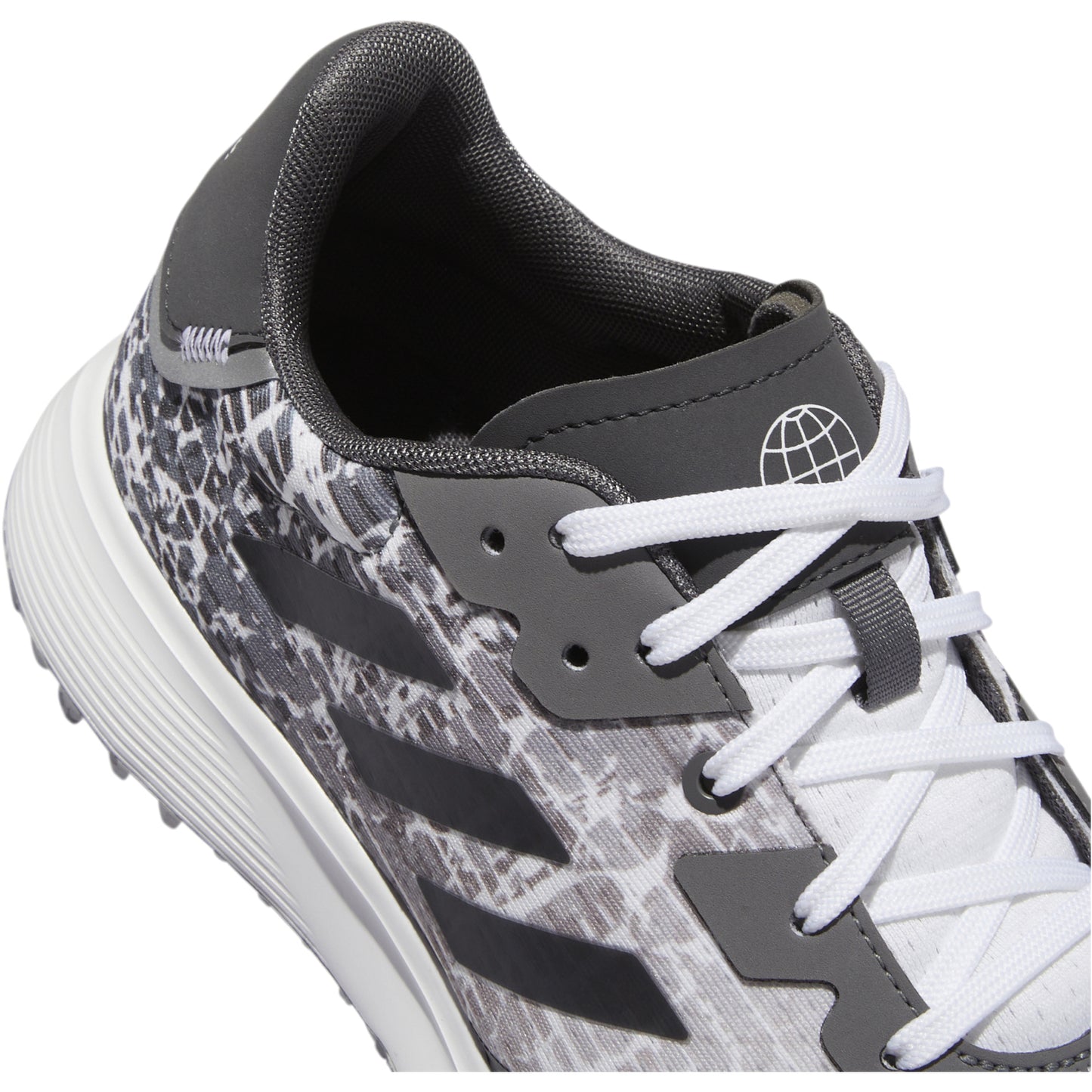 FTWR White/Grey Three/Grey Two