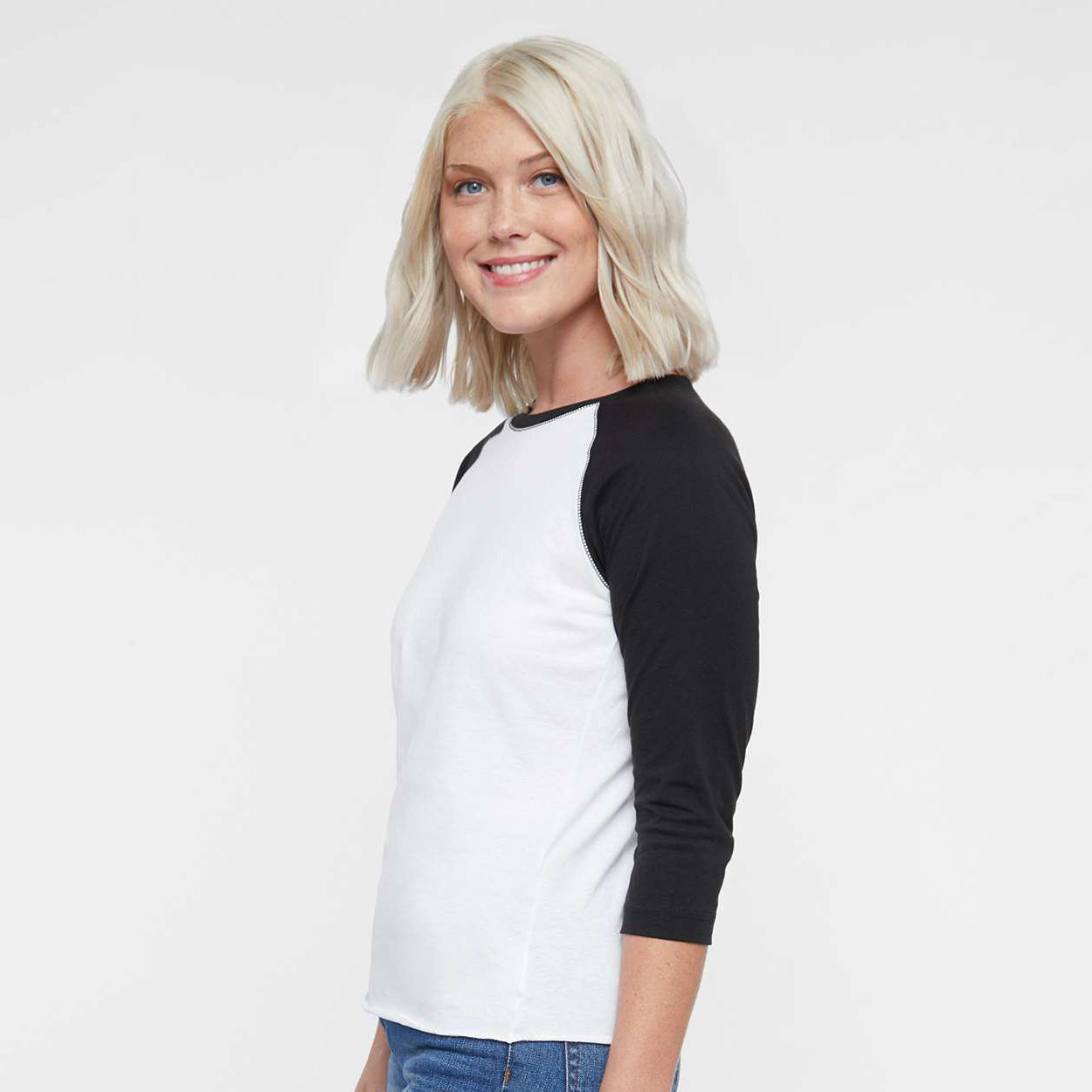 White Solid/Black