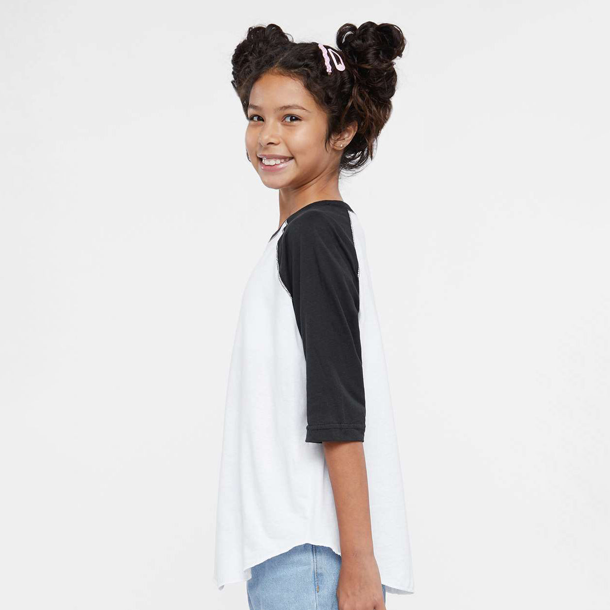 White Solid/Black