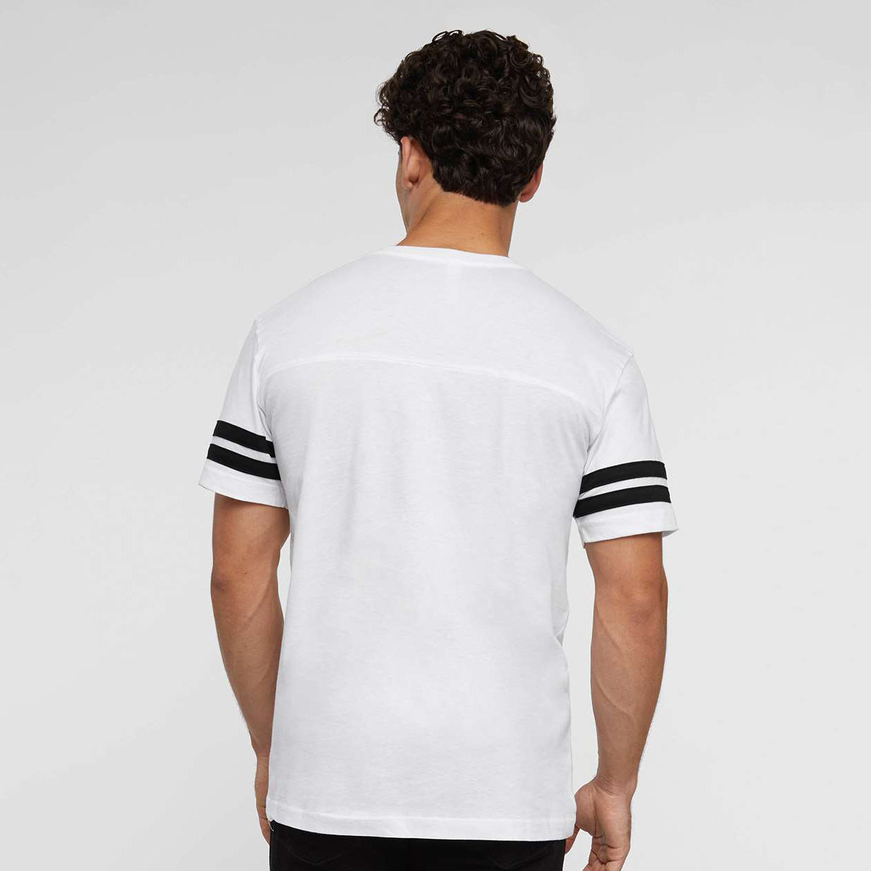 White Solid/Black