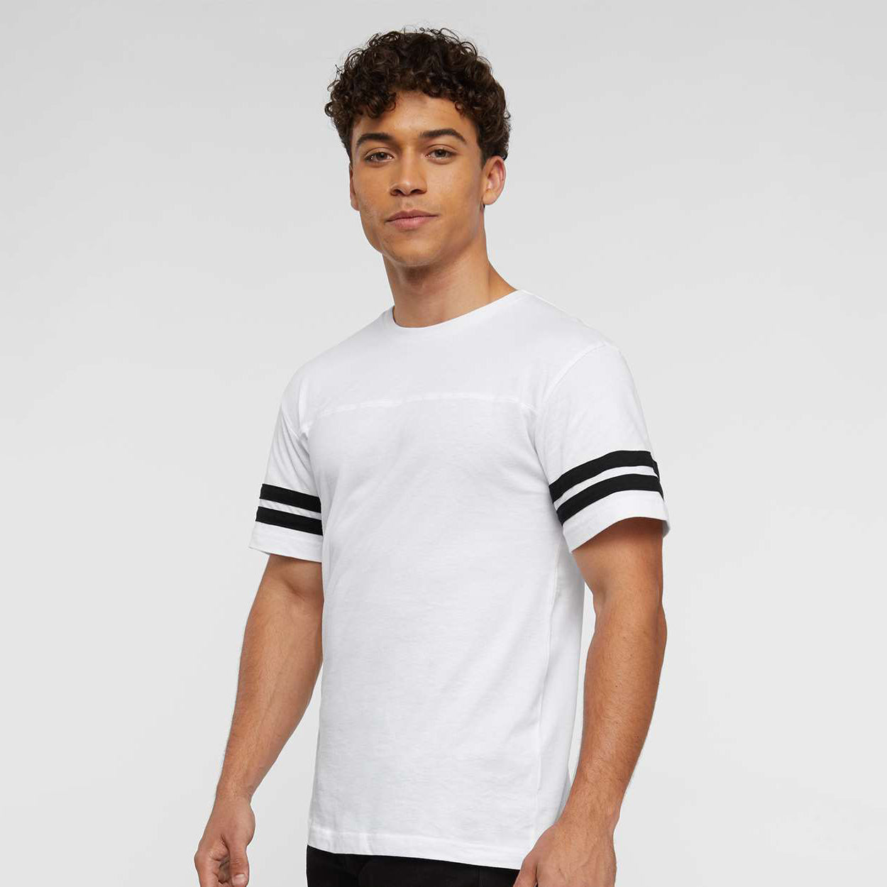 White Solid/Black